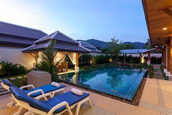 Byg Private Pool Villa @ Rawai Beach Bagian luar foto